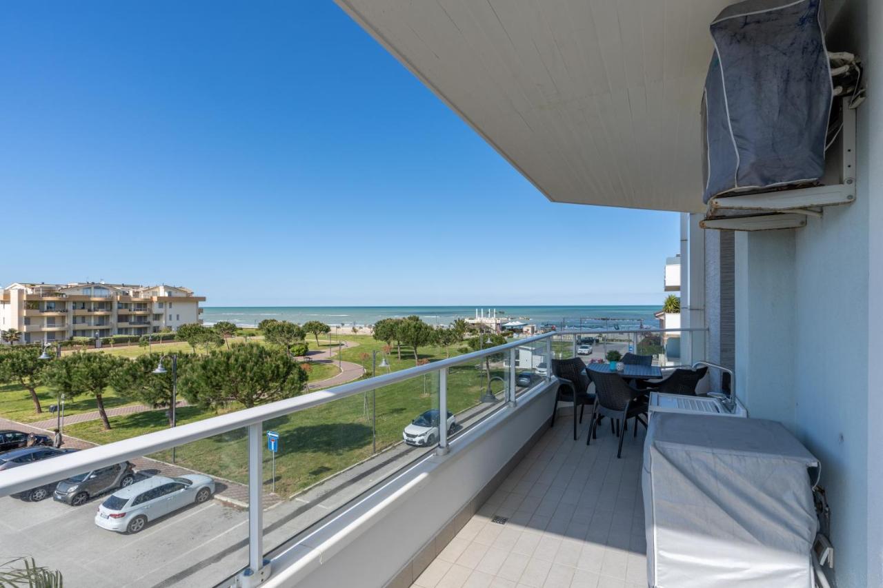 Residenze Roscioli Apart otel Roseto Degli Abruzzi Dış mekan fotoğraf