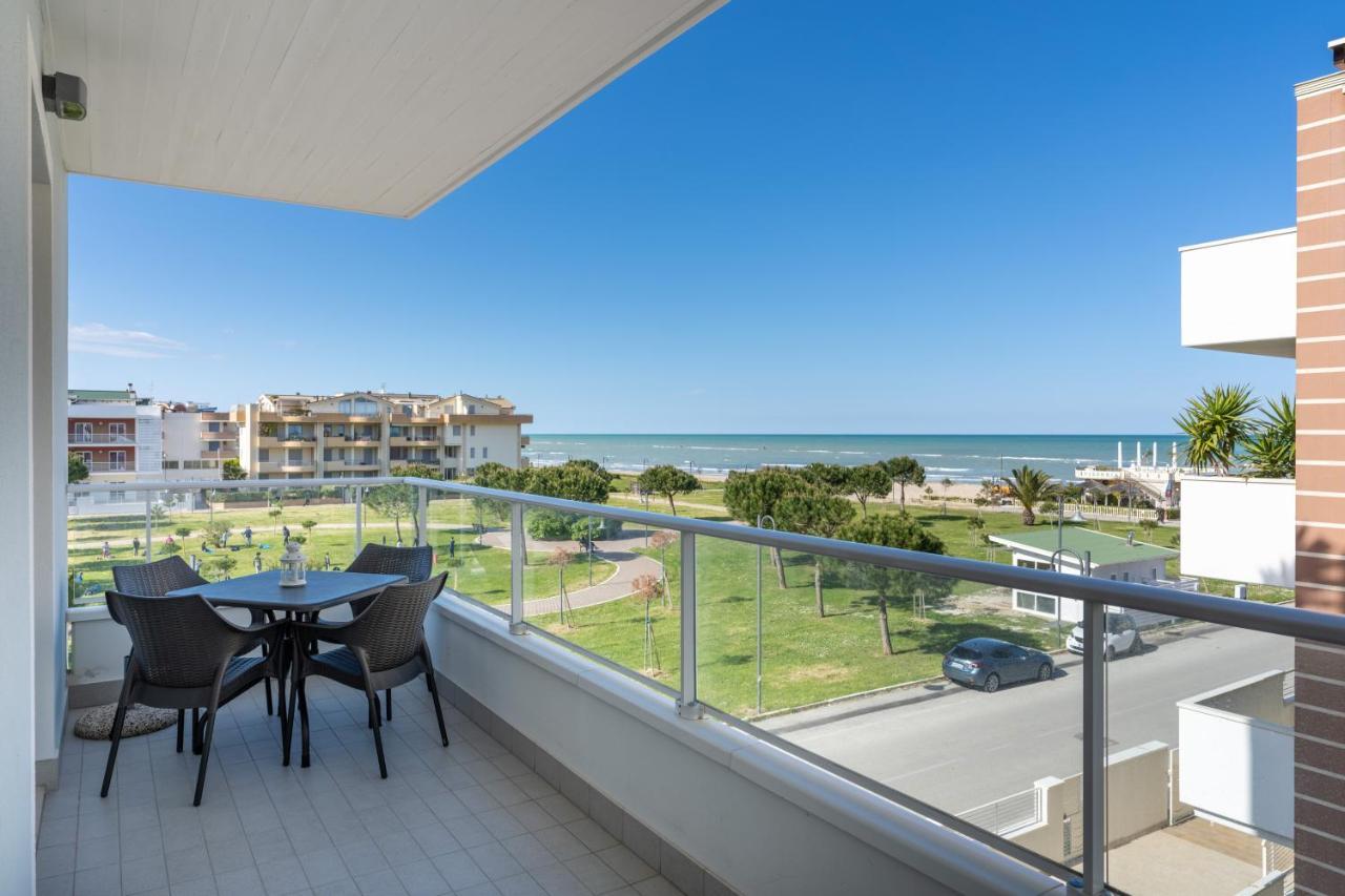 Residenze Roscioli Apart otel Roseto Degli Abruzzi Dış mekan fotoğraf