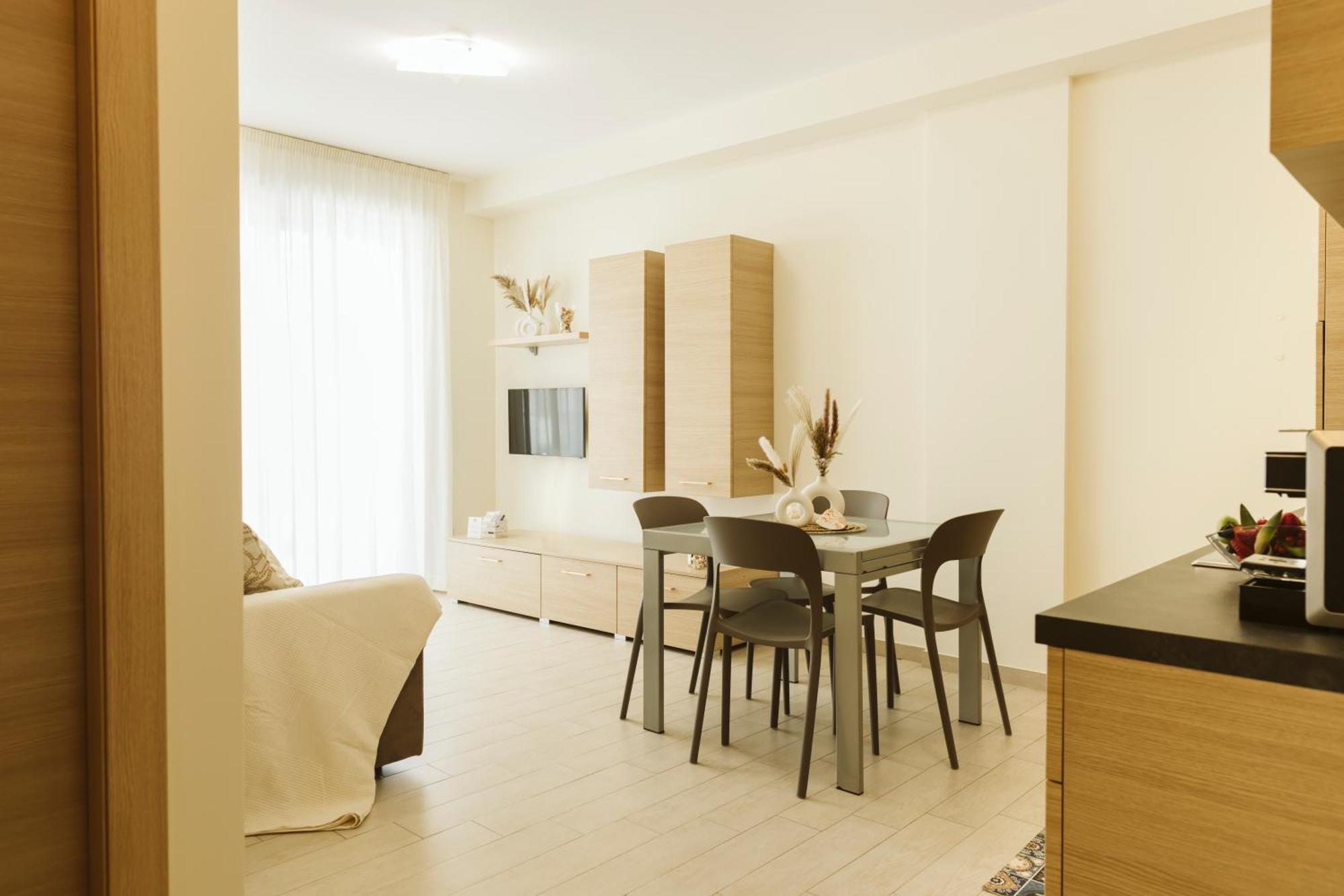 Residenze Roscioli Apart otel Roseto Degli Abruzzi Dış mekan fotoğraf