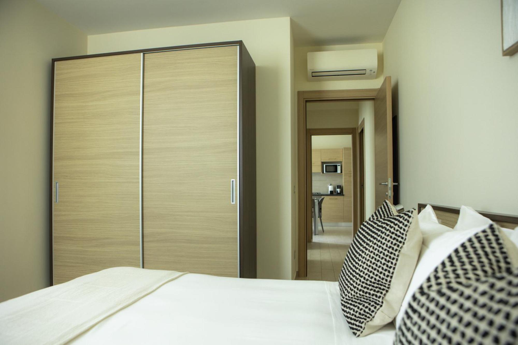 Residenze Roscioli Apart otel Roseto Degli Abruzzi Dış mekan fotoğraf