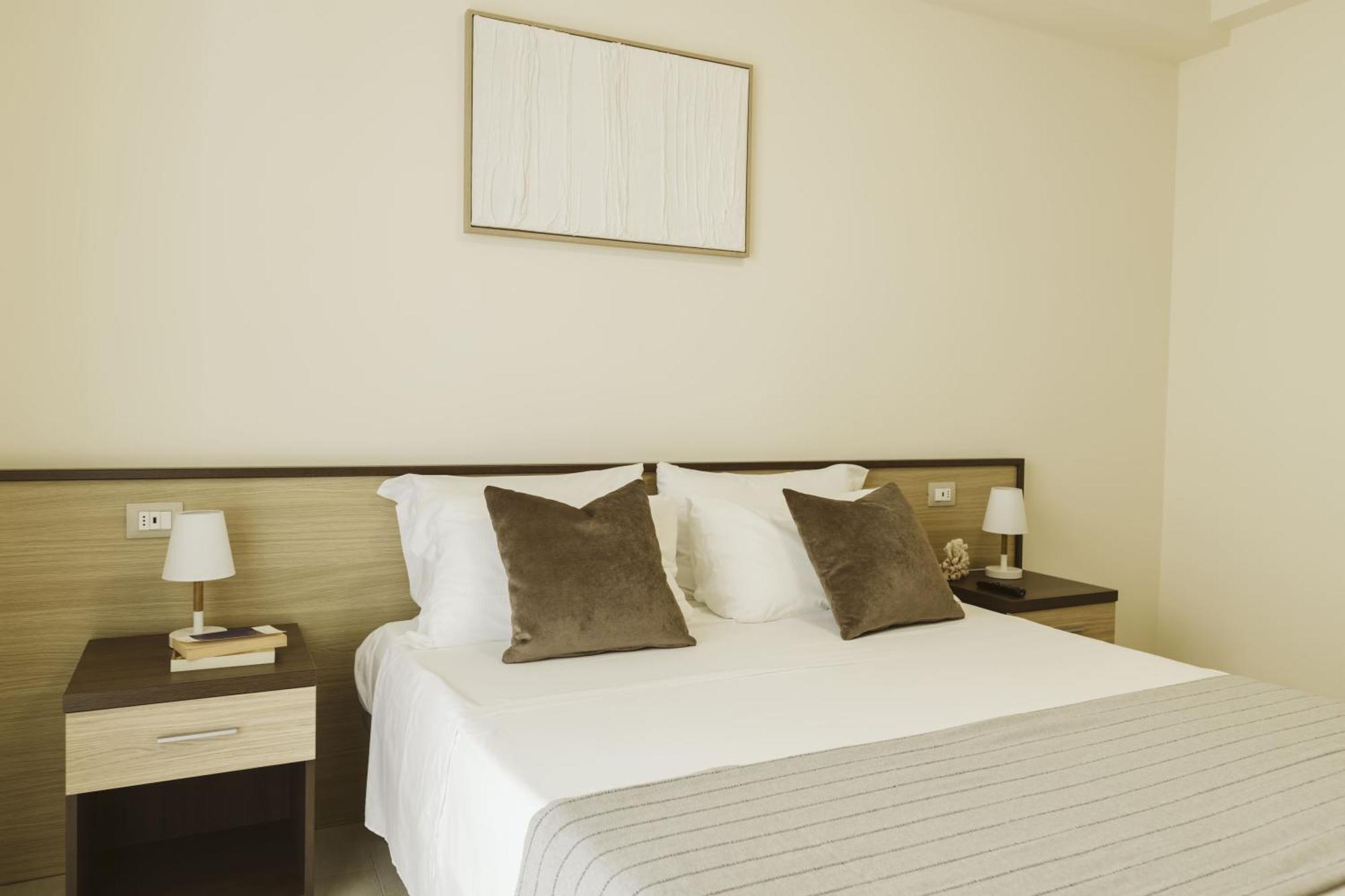 Residenze Roscioli Apart otel Roseto Degli Abruzzi Dış mekan fotoğraf