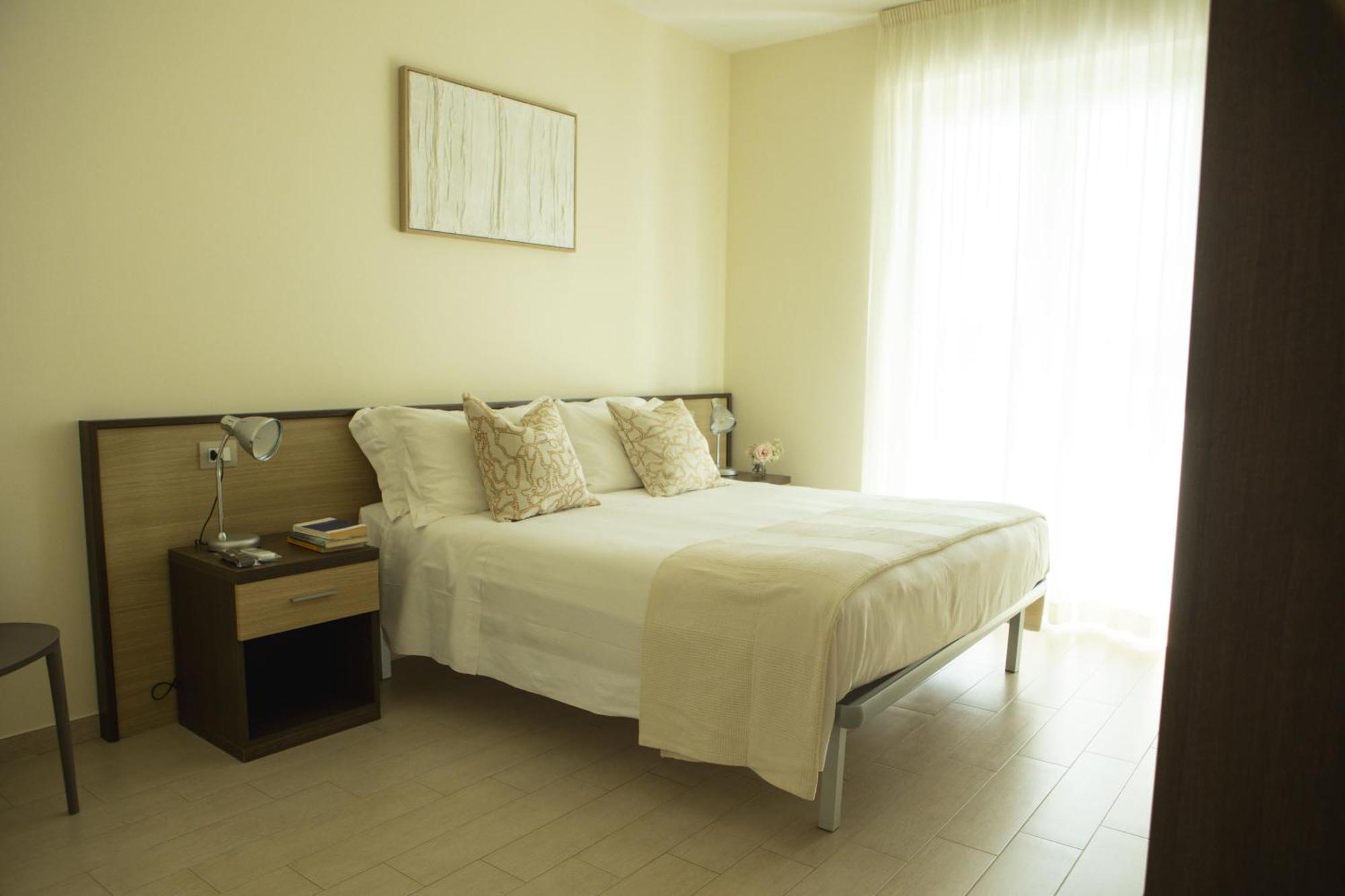 Residenze Roscioli Apart otel Roseto Degli Abruzzi Dış mekan fotoğraf