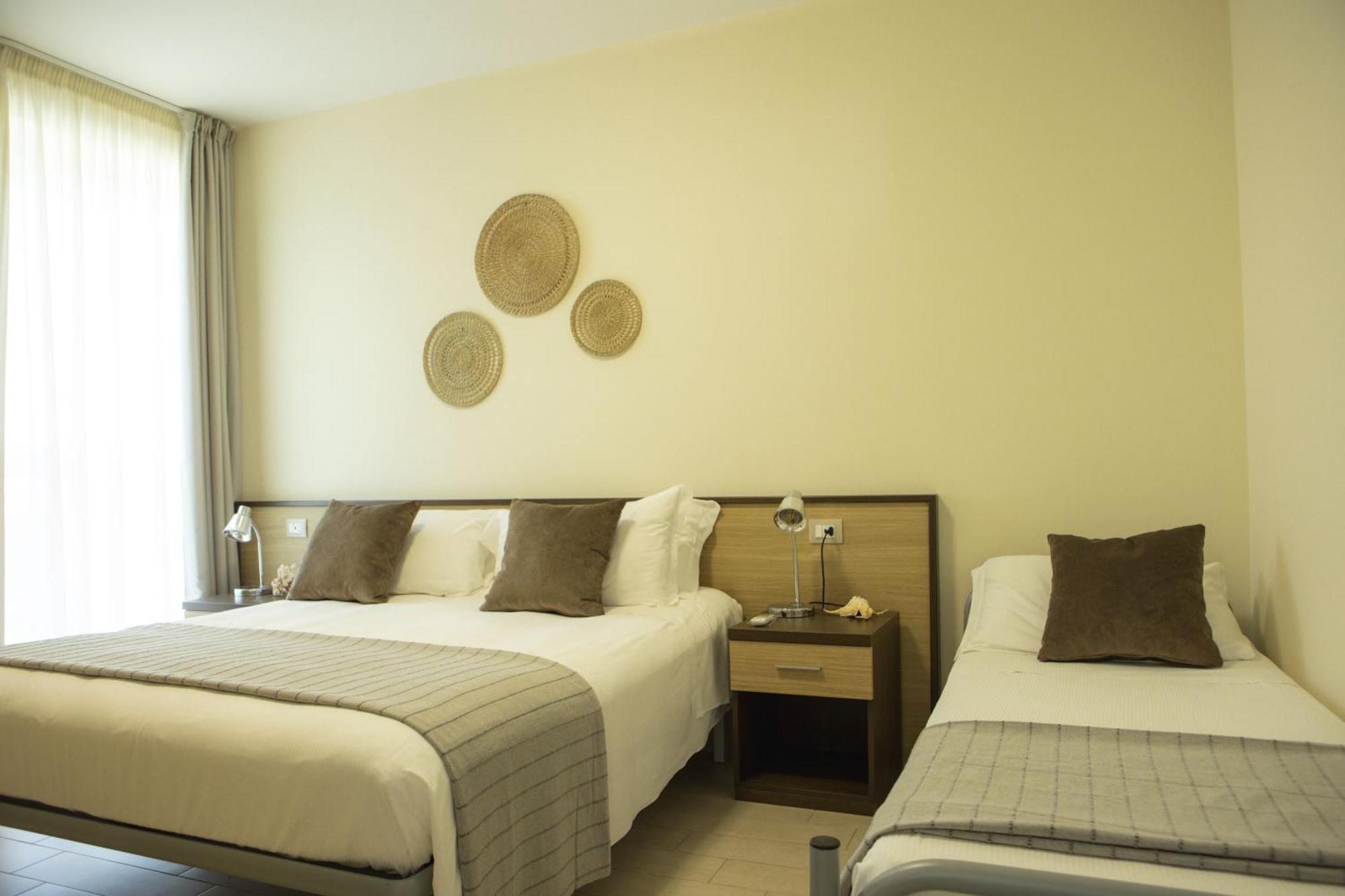 Residenze Roscioli Apart otel Roseto Degli Abruzzi Dış mekan fotoğraf