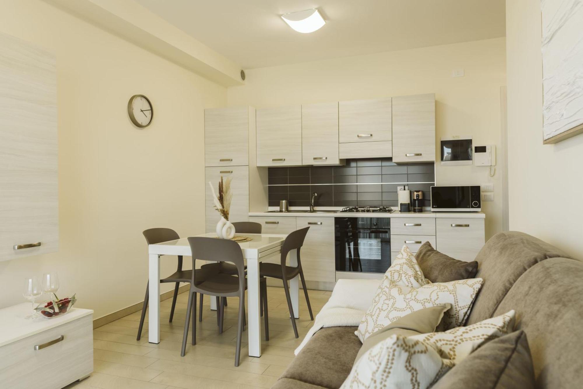 Residenze Roscioli Apart otel Roseto Degli Abruzzi Dış mekan fotoğraf